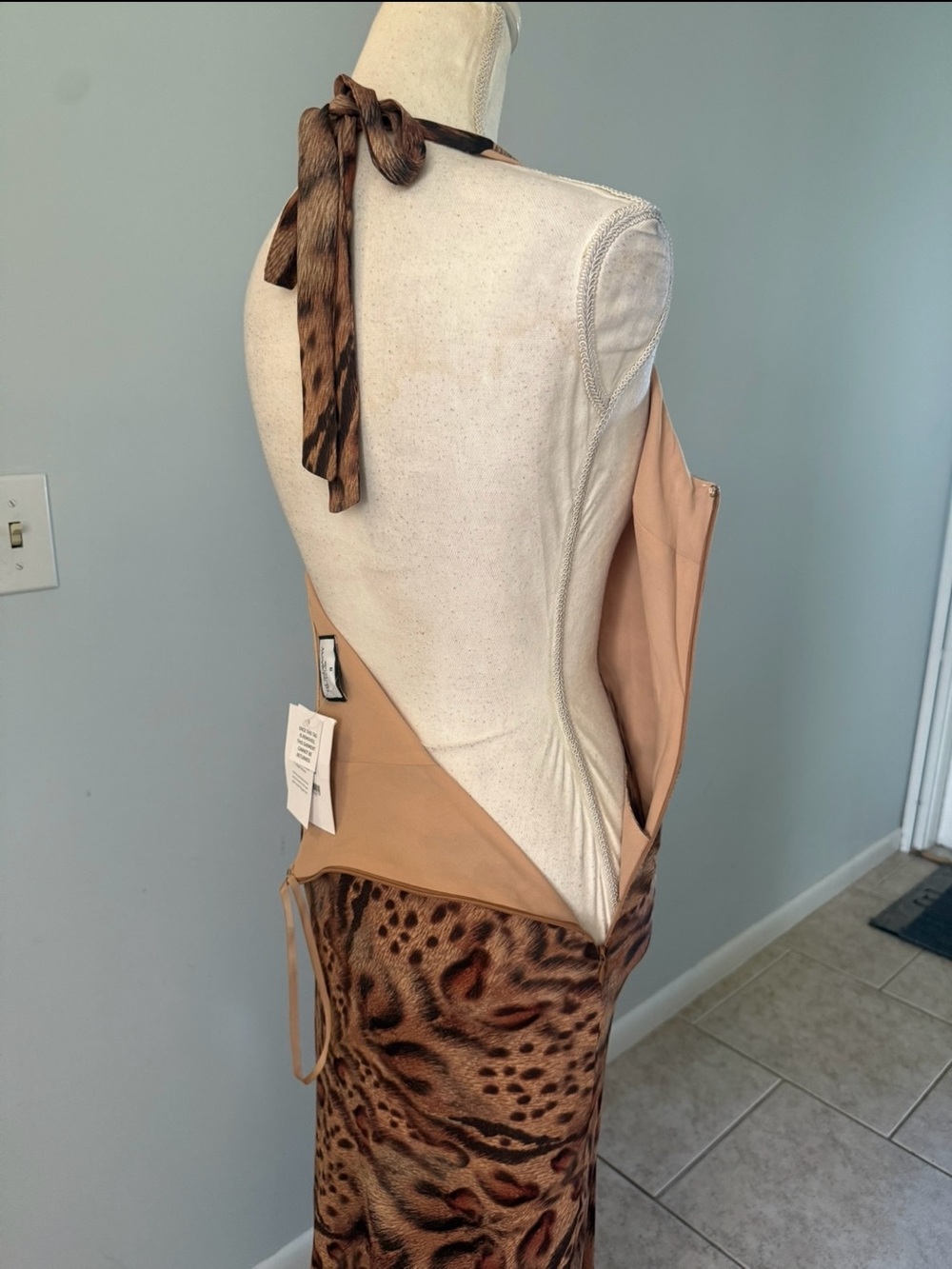 Brown and Gold Halter Maxi Dress - Picture 8 of 16